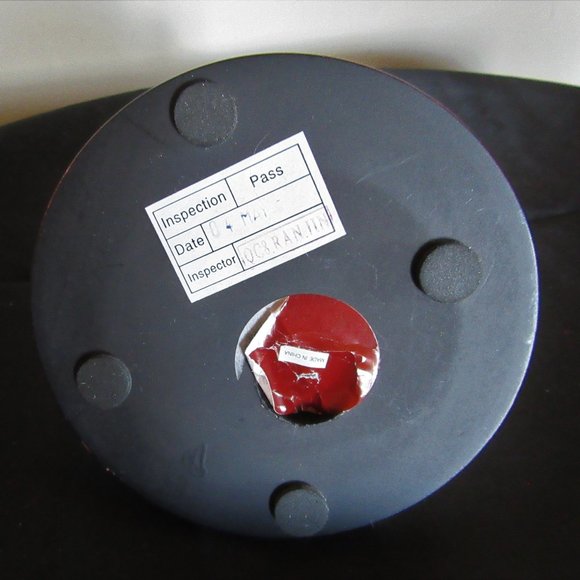 Elephant with a tear in very nice Shape -Ruby's Collection - Picture 13 of 14